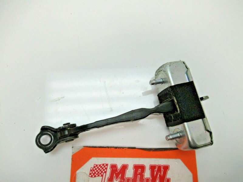 BACK DOOR HINGE STRAP STOP CHECK STOPPER PASSENGER RIGHT SIDE REAR fits SCION XB