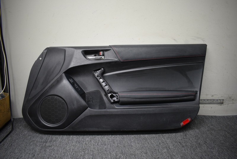 2013-2019 SUBARU BRZ INTERIOR DOOR RIGHT SIDE FACTORY OEM LOCAL PICKUP