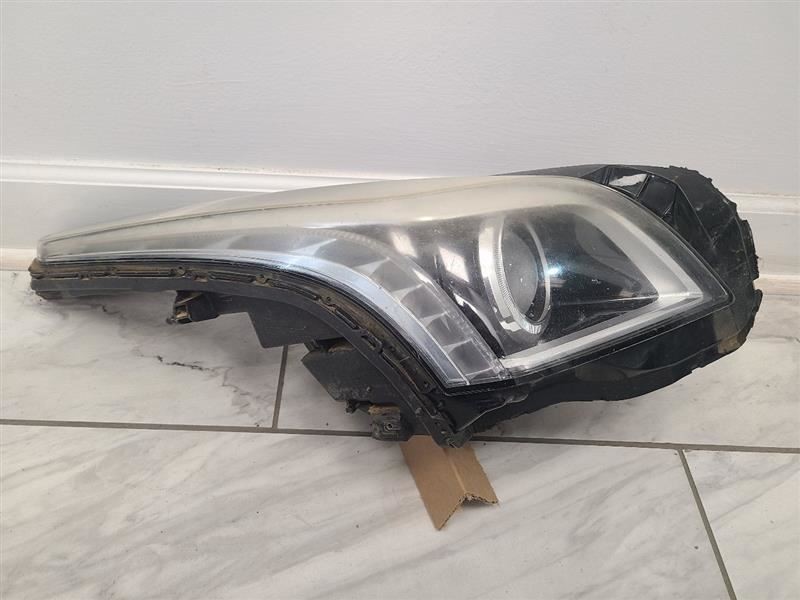 Driver Headlight Sedan HID Opt T4F Thru 9/28/14 Fits 14-15 CTS 576577