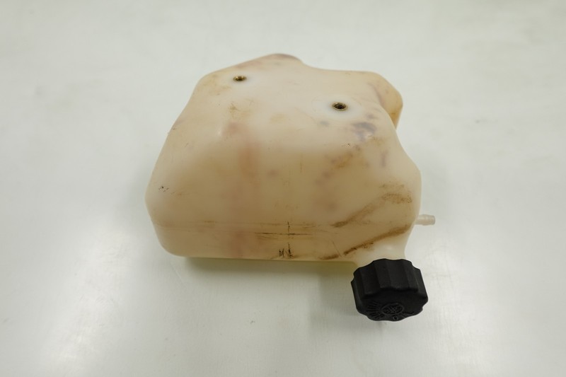 1990 Yamaha SnoSport 125 / SV125P OEM Oil Tank Reservoir 87A-21751-00-00