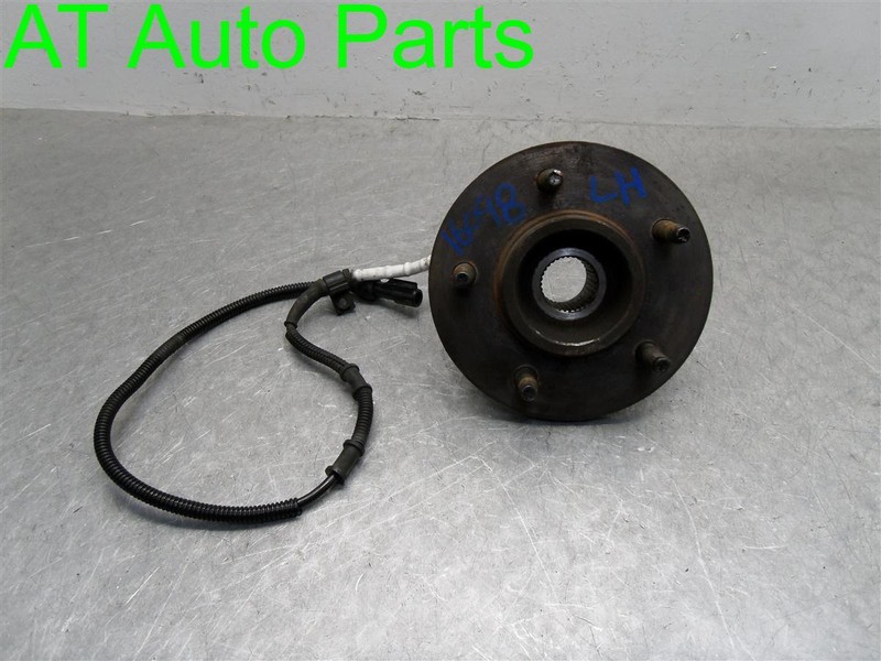 00 01 02 FORD EXPEDITION NAVIGATOR FRONT HUB CAP OEM 538-01544