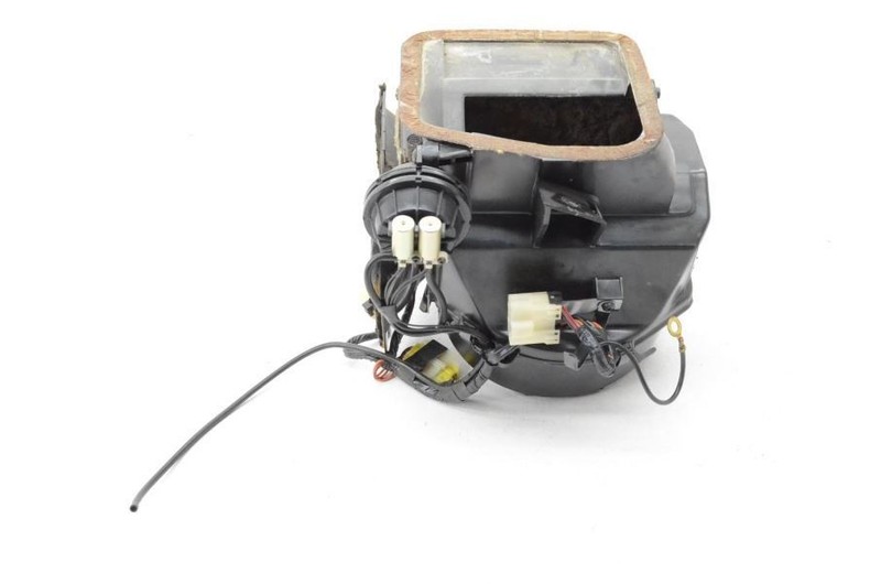 1987-1989 Nissan 300ZX VG30 Z31 2+0 Blower Motor Heater Motor Housing