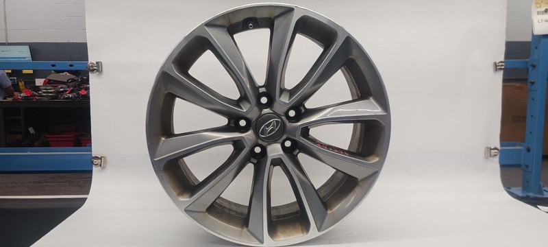 17-'19 HYUNDAI SANTA FE Wheel 18x7-1/2 OEM Grade B