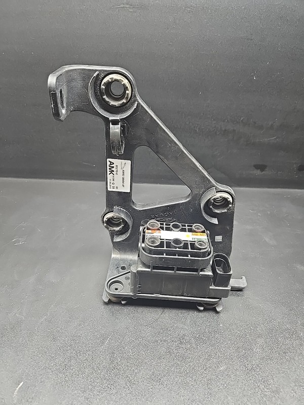 π 10-15 Jaguar XJ XJL Air Suspension Control Valve AW93-3B486-AA Oem π