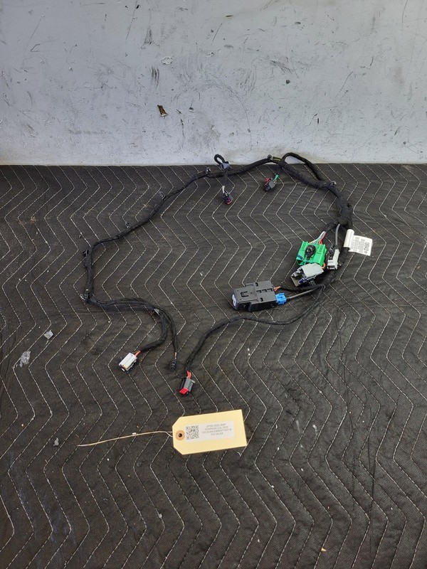 Used Oem Jeep Center Console Wiring Harness for 2022 Compass 2.4L