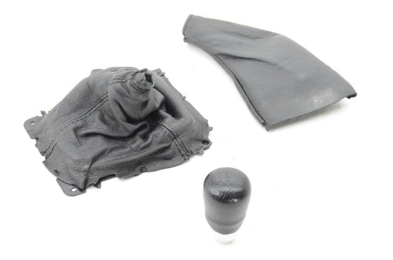 1999-2000 Mazda MX-5 Miata 1.8L Manual 5 Speed Shifter Knob with Boots