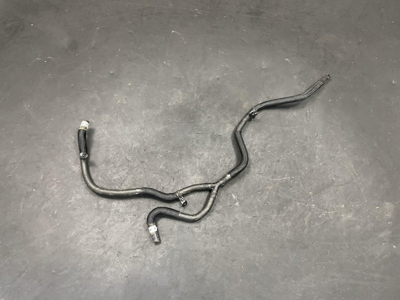 Radiator Coolant Vent Hose 2021 Cadillac XT4 85165347 2019 2020
