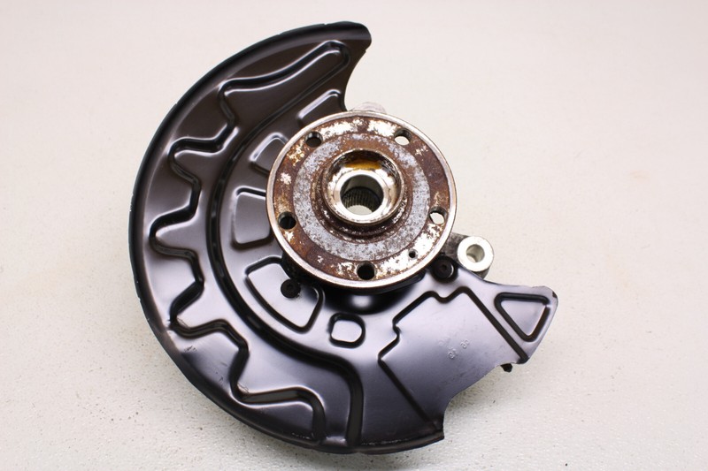 MK7 VW GTI Golf R Front Right Spindle Knuckle Hub Alltrack Genuine Oem 2015-2021