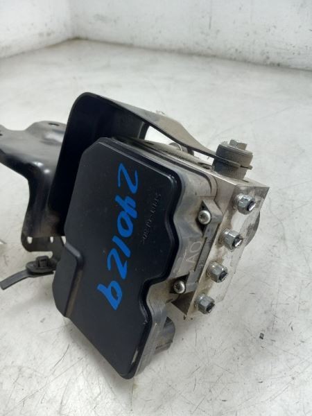 Anti-Lock Brake Part Actuator And Pump Pre-crash System Fits 16-18 RAV4
