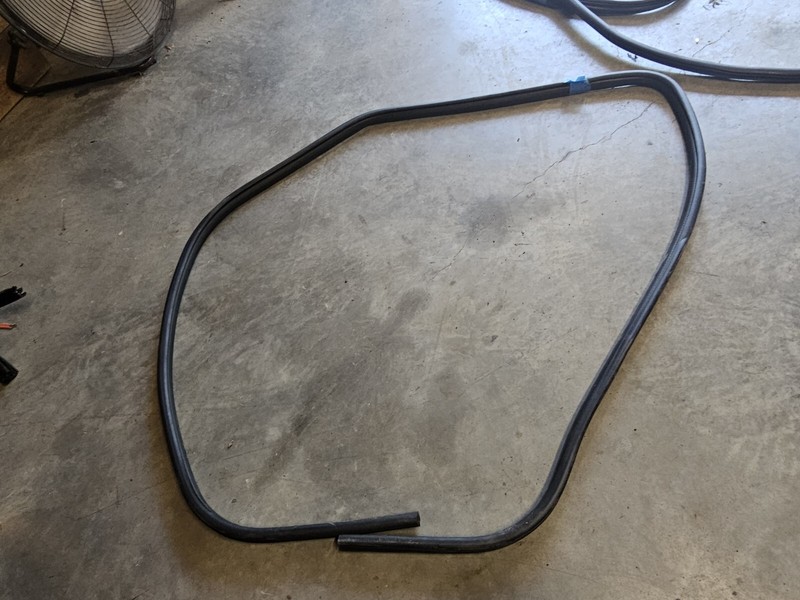 2016 16 DODGE JOURNEY RH RIGHT Rear DOOR TO BODY SEAL