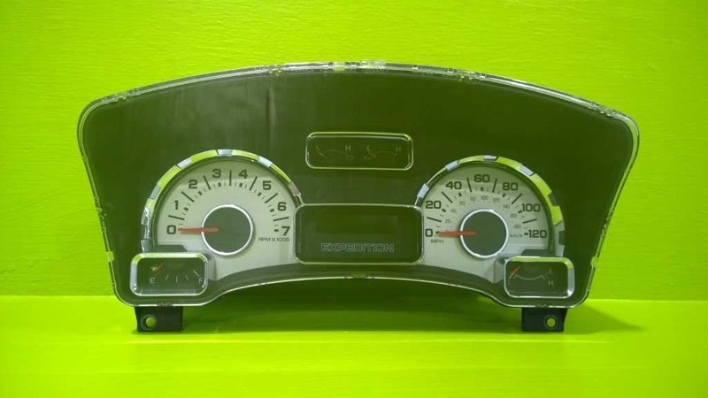 09 FORD EXPEDITION SPEEDOMETER CLUSTER 238K MILES OEM 2763-1