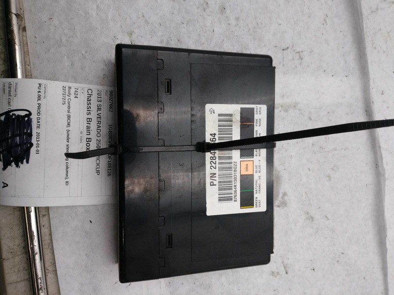 2013 Chevrolet Silverado 2500 Body Control Module OEM 22737275, 143K Miles
