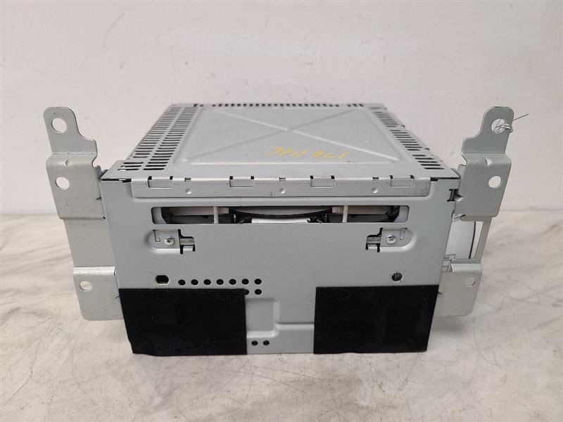 Audio Equipment Radio Receiver AM-FM-CD-MP3 Fits 11-12 ESCAPE 557204