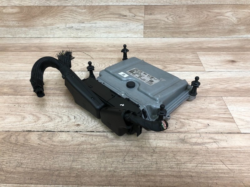 MERCEDES BENZ OEM W204 C300 C350 ENGINE MOTOR DME COMPUTER ECU ECM V6 08-11