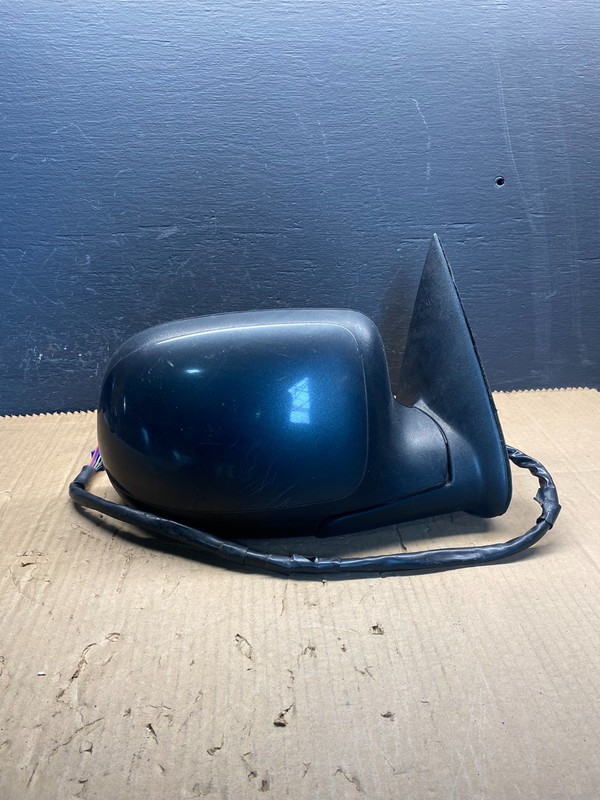 2003-2006 Chevrolet Tahoe Suburban Right Passenger Turn Door Mirror AC7913 DG