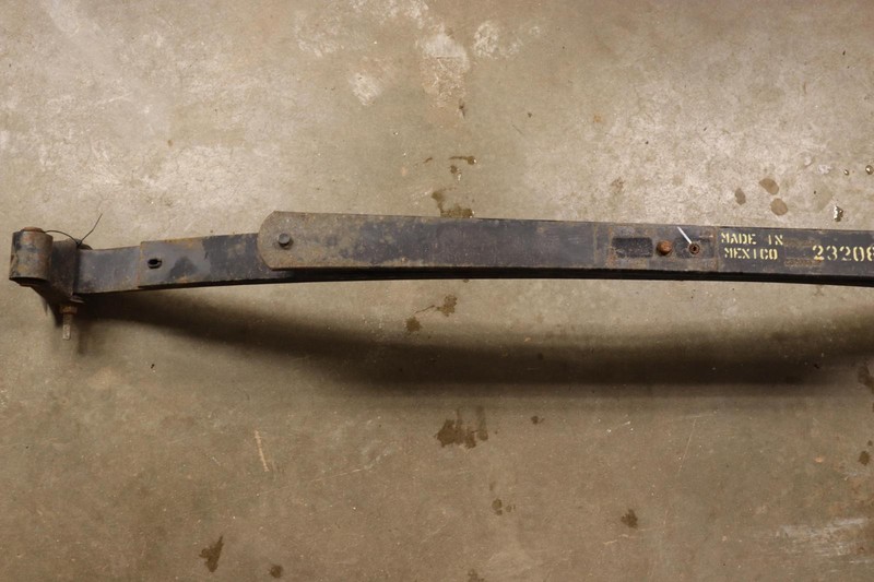 2014-2019 CHEVY SILVERADO 1500 RWD REAR LEFT SIDE SUSPENSION LEAF SPRING OEM