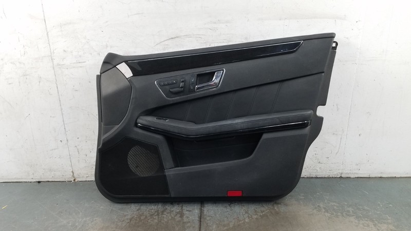 2011 Mercedes Benz AMG E 63 Right Front Passenger Door Panel #6599 P4