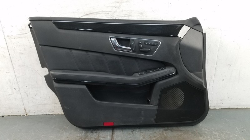 2011 Mercedes Benz AMG E 63 Left Front Driver Door Panel #6599 P4