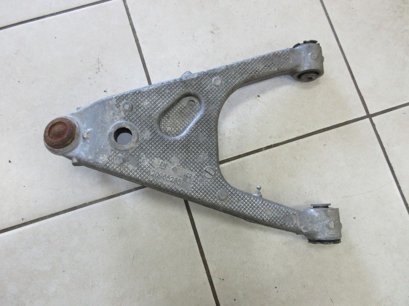 2014-2019 Chevrolet Corvette C7 OEM Rear Left Suspension Control Arm 20965285