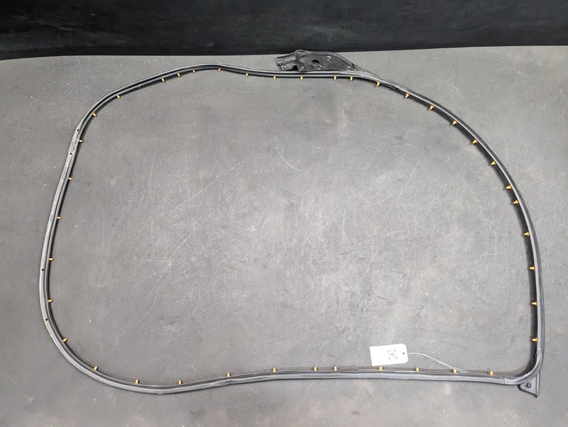 Front Right Door Weatherstrip 2018 Ford Explorer DB53-7820530-AF 2011 2012- 2019