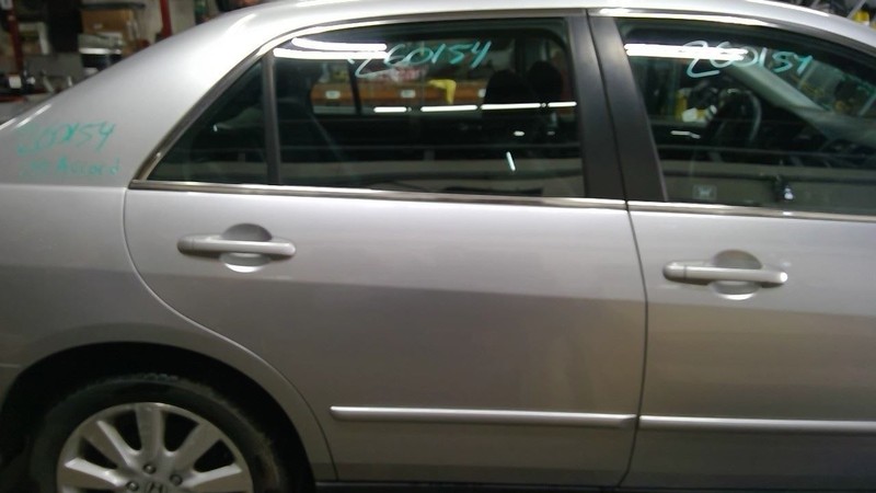Passenger Right Rear Side Door Electric Fits 03-07 ACCORD 1784386