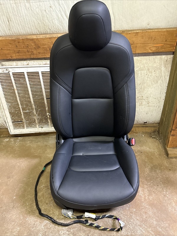 2017-2023 Tesla Model 3 Y Front Right RH Assembly Black 8085