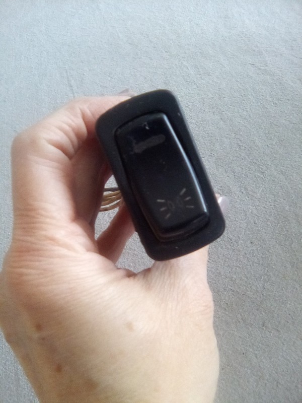 Mack 1MR4323M2 Headlight Switch W Connector
