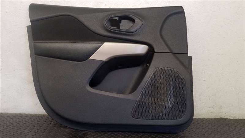 17-18 Jeep Cherokee Front Left Driver Door Trim Panel Black OEM 6MD282X9AB
