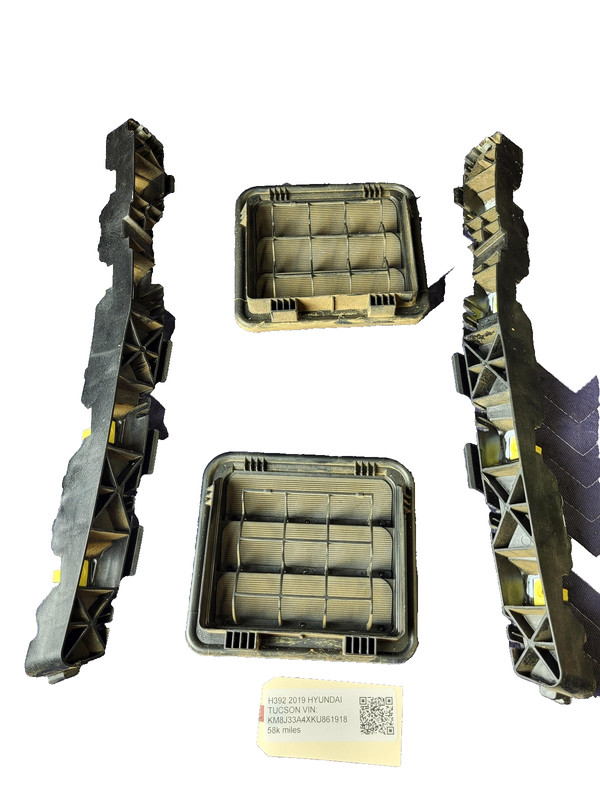 Used Oem Hyundai Rear Bumper Brackets & Quarter Vents for 2019-2021 Tucson