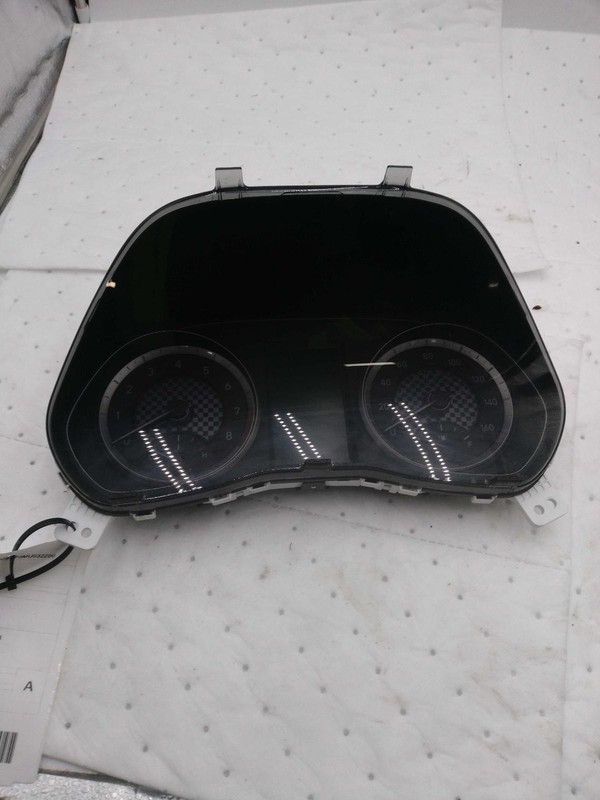 2021 Hyundai Veloster Speedometer Gauge White OEM 94001J3710 117K Miles