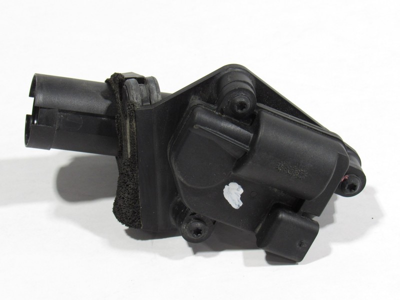 17-21 Aston Martin Vantage 2020 Engine Motor Throttle Body Sound Actuator ;:Y