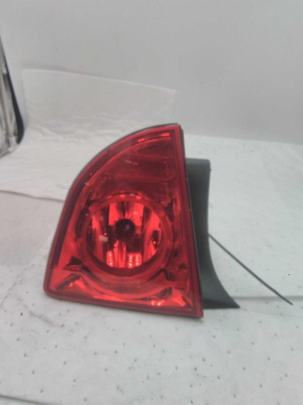 2012 Chevrolet Malibu Left Tail Light Assembly White OEM 87568 Used 122K Miles