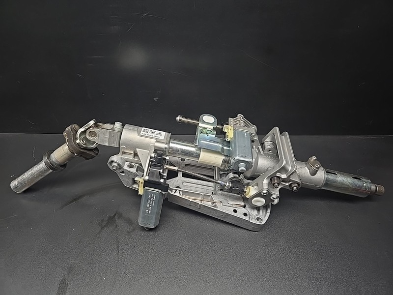 10-13 Mercedes E350 W212 OEM 4Matic AWD Power Steering Column Shaft NO Key Oem