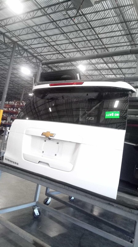 Used Deck Lid fits: 2018 Chevrolet Suburban 1500 SLE w/o power lift Grade A