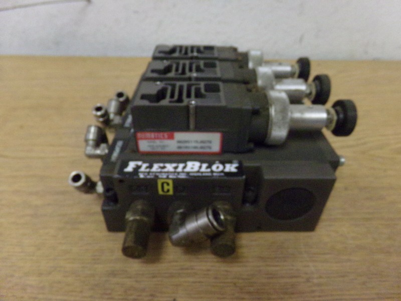 Numatics 082RS115J027Q Flex Block Unit 081RS100J027Q *FREE SHIPPING*