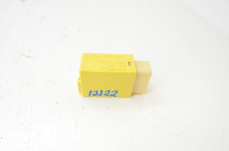 2001-2005 Mazda MX-5 Miata 1.8L Door Lock Relay BJ0G67830