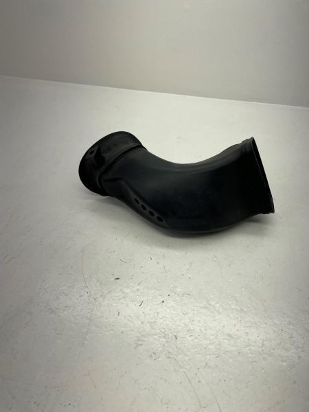 2010-2013 PANAMERA 4.8L Passenger Right Side Air Intake Tube