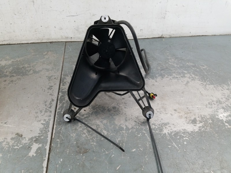 2012 Ducati 1199S PanigaleLower Radiator Fan #0612 P6
