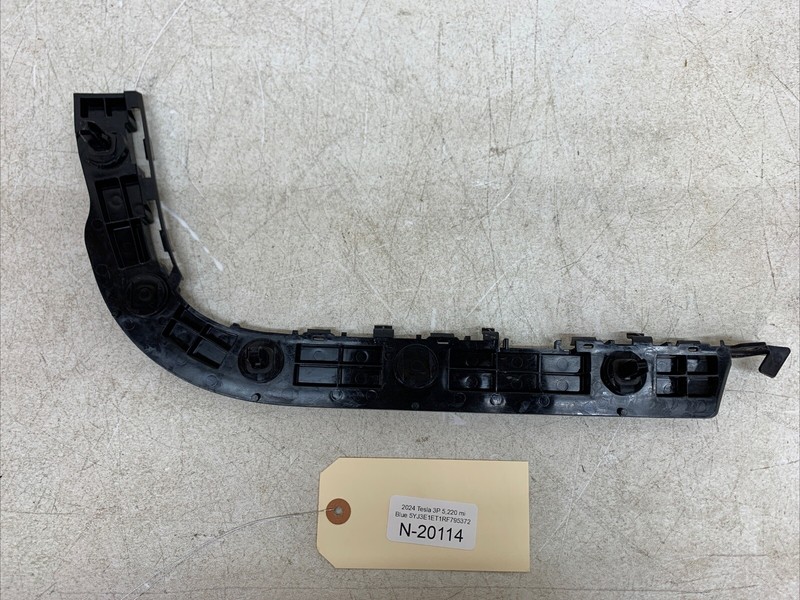 ⚡️TESLA MODEL 3 LONG REAR LEFT WING SUPPORT BRACKET 1762734-00-C 20114 B44
