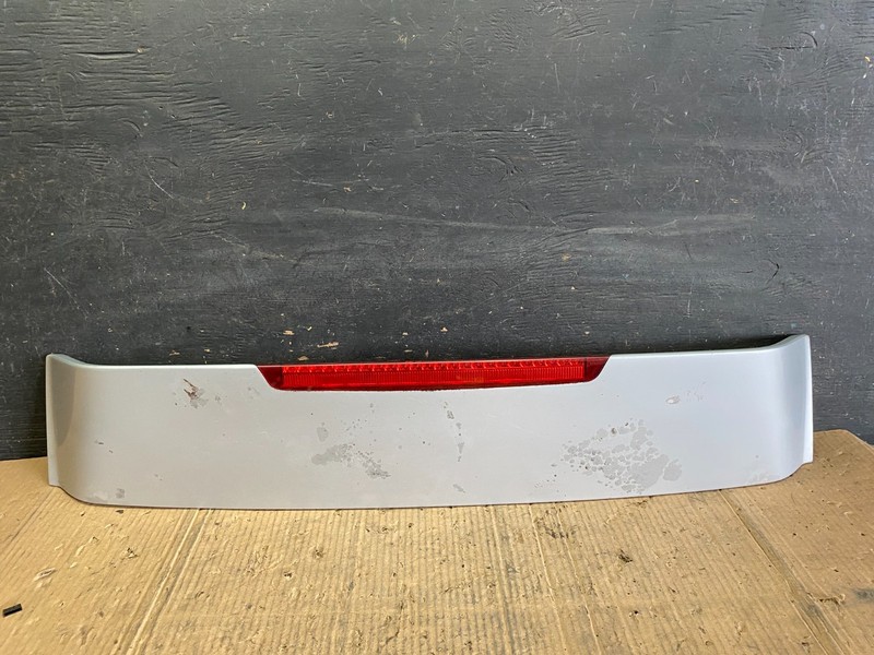2005 to 2011 Hyundai Accent Trunk Lid Hatch 3rd Brake Light Spoiler S8770 DG