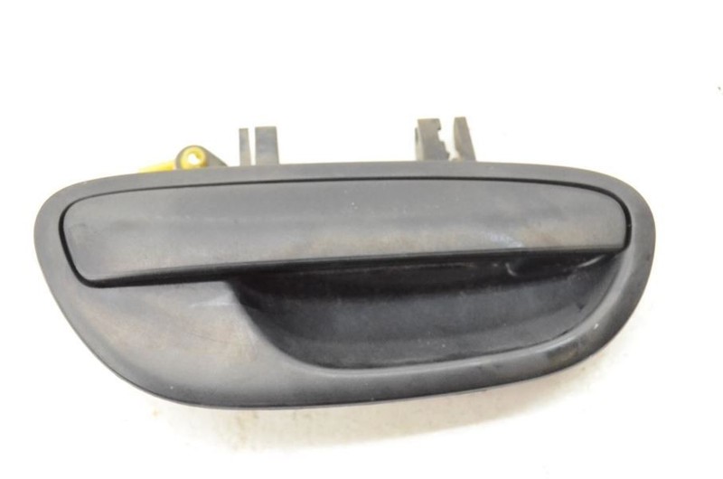 2005-2006 Subaru Outback 2.5L Non Turbo Passenger Right Front Door Handle