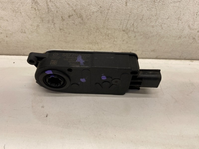 2018-2022 FORD ECOSPORT FRONT ACTIVE RADIATOR AIR SHUTTER MOTOR ACTUATOR OEM