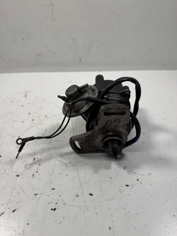 84 Honda Accord A/T Distributor Assembly Hitachi D4R83-02 30100-PD2-671 OEM
