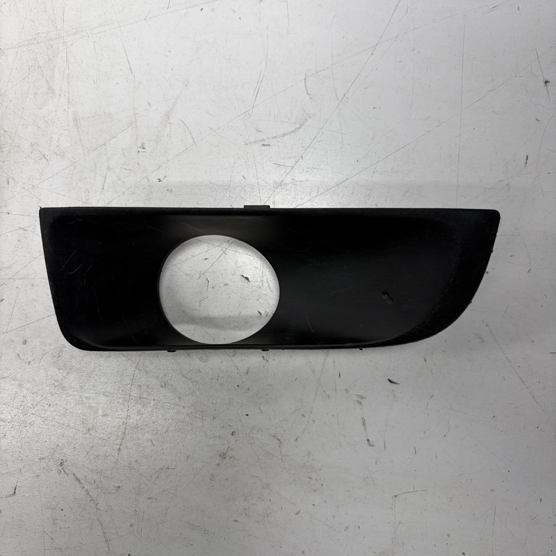 97-01 Honda Prelude Left Fog Light Bezel OEM