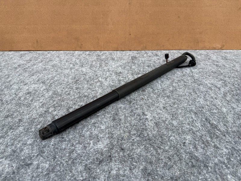 KIA STINGER 18-23 OEM TRUNK LIFTGATE TAILGATE LEFT DRIVER ELECTRIC SHOCK STRUT