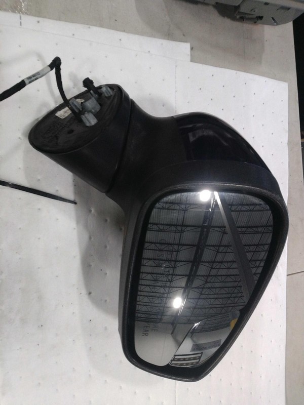 2016 Ford Fiesta Right Door Mirror Assembly Blue OEM 299892 81K Miles