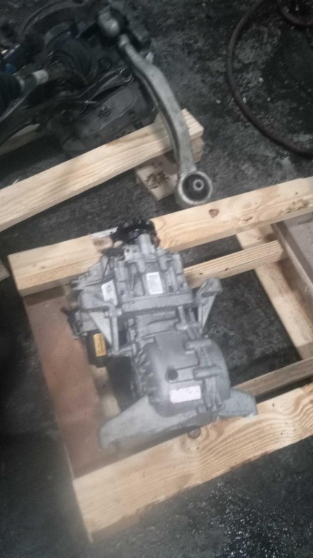 2023 Hyundai Santa Fe Differential Carrier Assembly 4WD 40K Mileage OEM