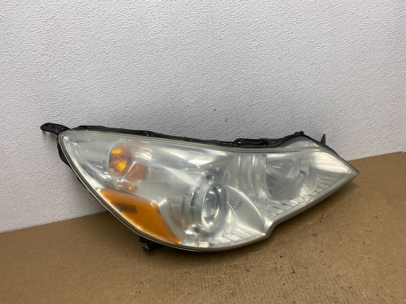 2010-2012 Subaru Legacy Outback Right Passenger Headlight Oem AC1402 DW