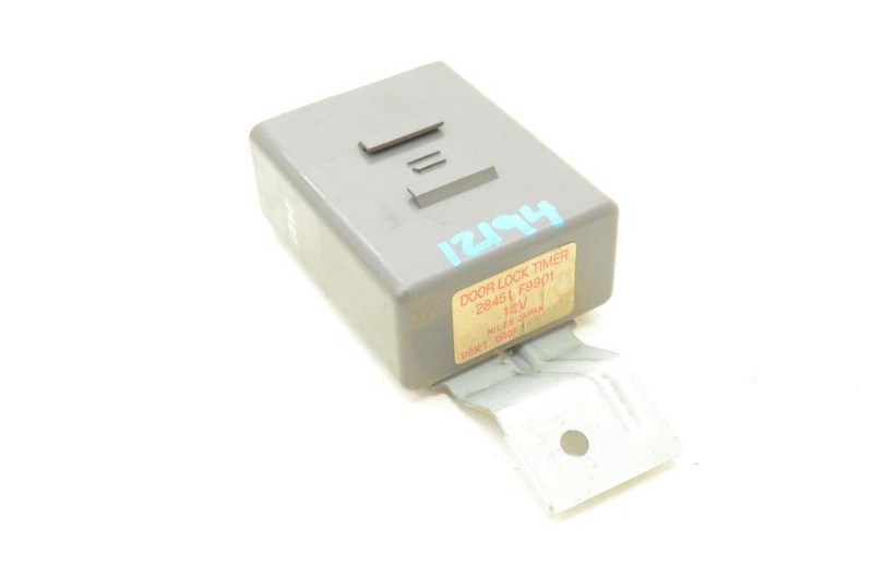 1993 Nissan 300ZX Z32 Vert Door Lock Timer Module 28451F9901
