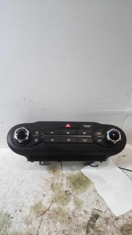 2016 KIA SORENTO A/C Selector Switch OEM Grey 97250C6500 127K Miles